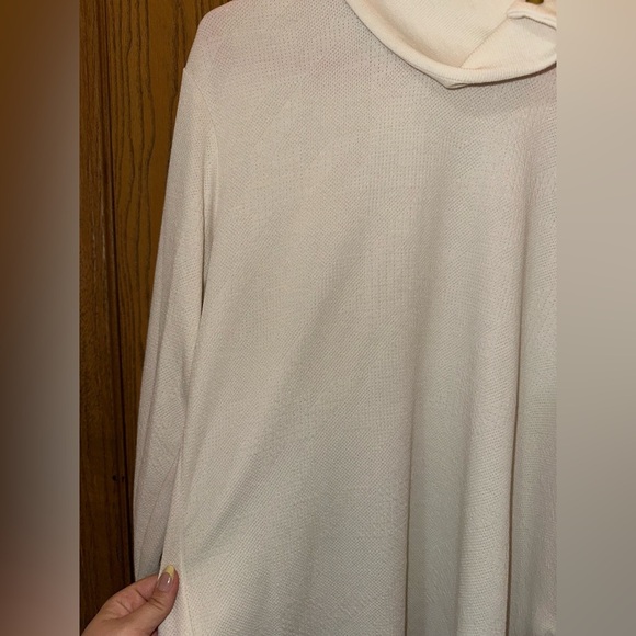 Women’s Columbia Long Sleeve Cream Turtleneck Button Up Neck Size Large - Picture 5 of 13